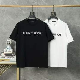 Picture of Louis Vuitton T Shirts Short _SKULVM-2XLaztxQ238674